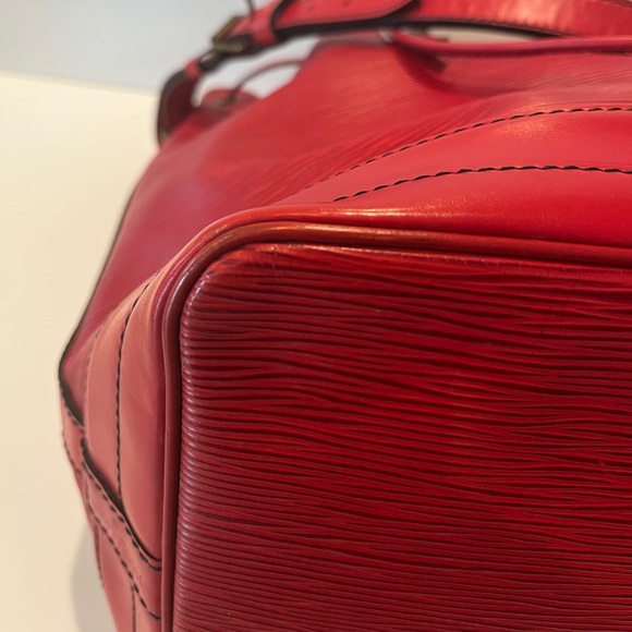 Louis Vuitton Epi Noe GM Leather Bucket Bag (large) Vintage & EUC (Authentic) - Picture 10 of 16